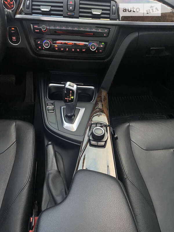 Седан BMW 3 Series 2013 в Каменском