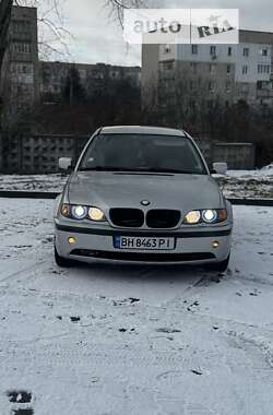 Седан BMW 3 Series 2002 в Подольске