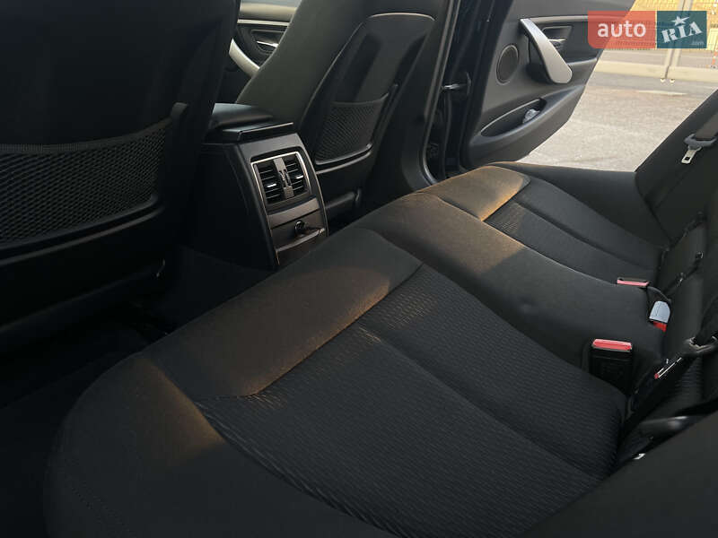 Універсал BMW 3 Series 2017 в Львові