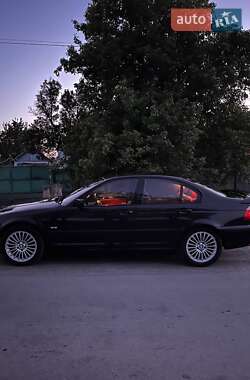 Седан BMW 3 Series 2000 в Гайвороні