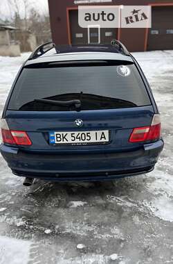 Универсал BMW 3 Series 2005 в Корце