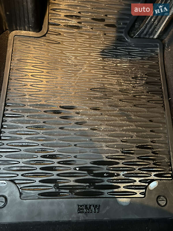 Седан BMW 3 Series 2001 в Кропивницком фото 18 Седан BMW 3 Series 2001 в Кропивницком