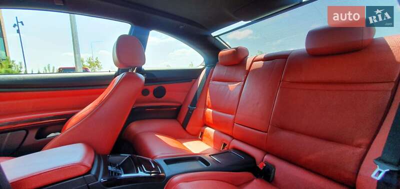Купе BMW 3 Series 2011 в Хмельницком