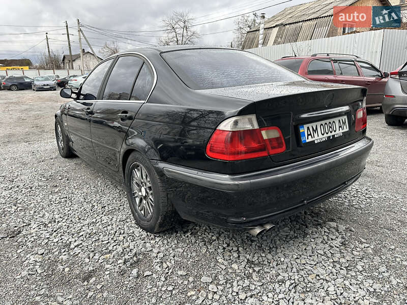 Седан BMW 3 Series 2000 в Житомирі