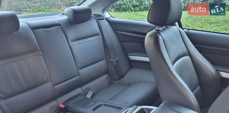 Седан BMW 3 Series 2009 в Киеве фото 5 Седан BMW 3 Series 2009 в Киеве