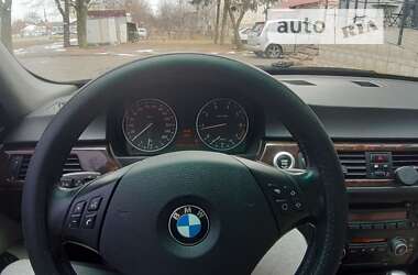 Седан BMW 3 Series 2007 в Березному