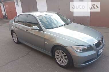 Седан BMW 3 Series 2006 в Киеве