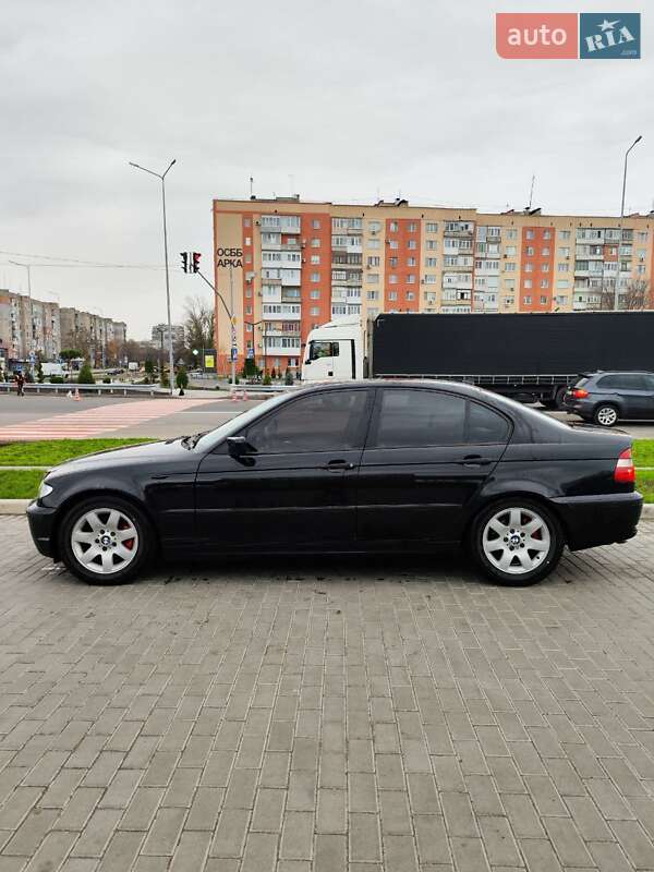 Седан BMW 3 Series 2002 в Олександрії