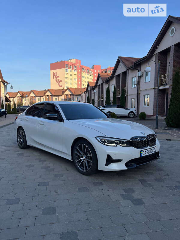 Седан BMW 3 Series 2019 в Черкассах