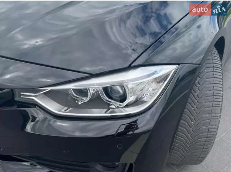 Седан BMW 3 Series 2012 в Киеве