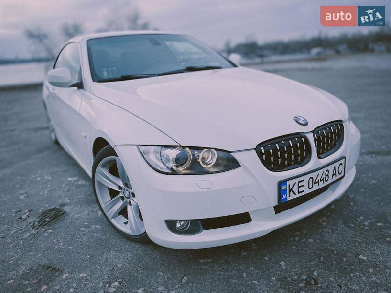 Кабріолет BMW 3 Series 2010 в Дніпрі
