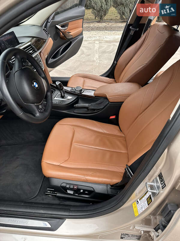 Седан BMW 3 Series 2015 в Києві