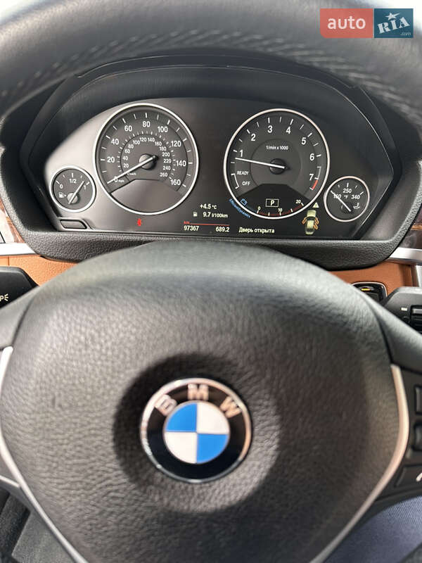 Седан BMW 3 Series 2015 в Києві