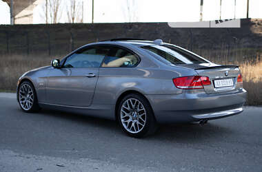 Купе BMW 3 Series 2009 в Києві