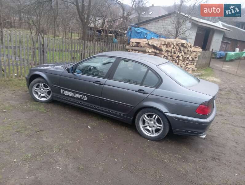 Седан BMW 3 Series 2000 в Великому Березному