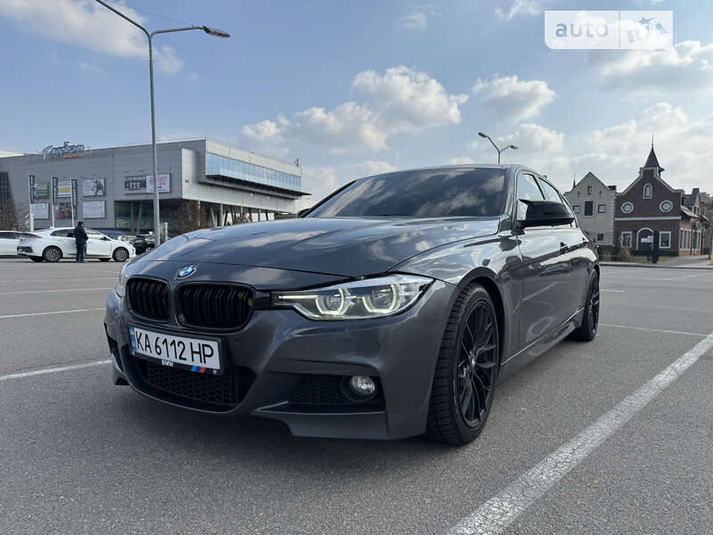 Седан BMW 3 Series 2014 в Киеве