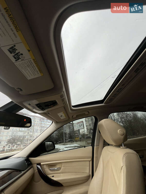 Седан BMW 3 Series 2012 в Сумах