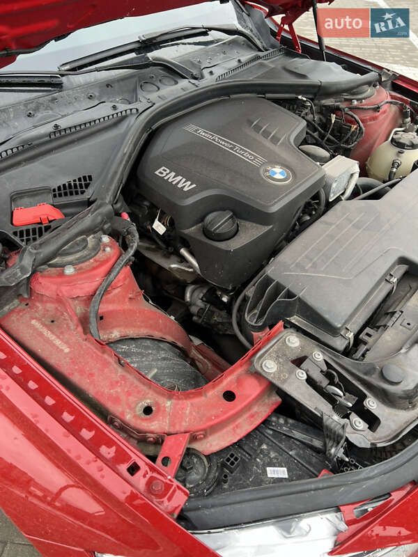 Седан BMW 3 Series 2012 в Сумах