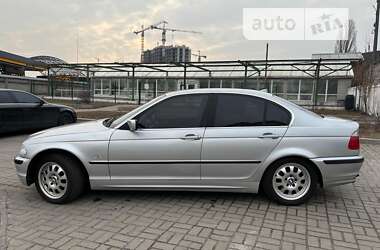 Седан BMW 3 Series 2001 в Києві