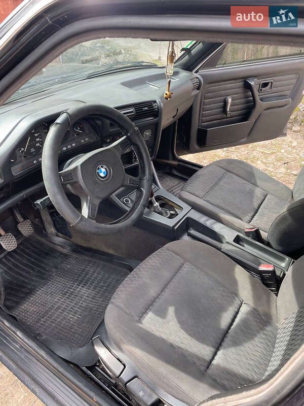 Купе BMW 3 Series 1986 в Запорожье фото 4 Купе BMW 3 Series 1986 в Запорожье