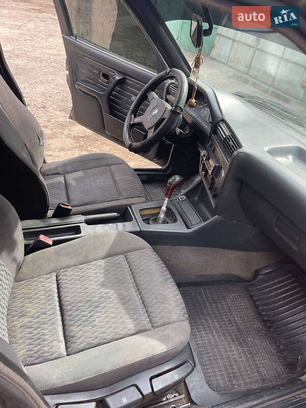 Купе BMW 3 Series 1986 в Запорожье фото 7 Купе BMW 3 Series 1986 в Запорожье