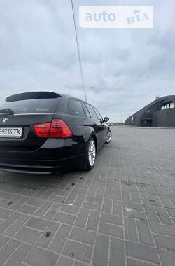 Універсал BMW 3 Series 2010 в Дніпрі