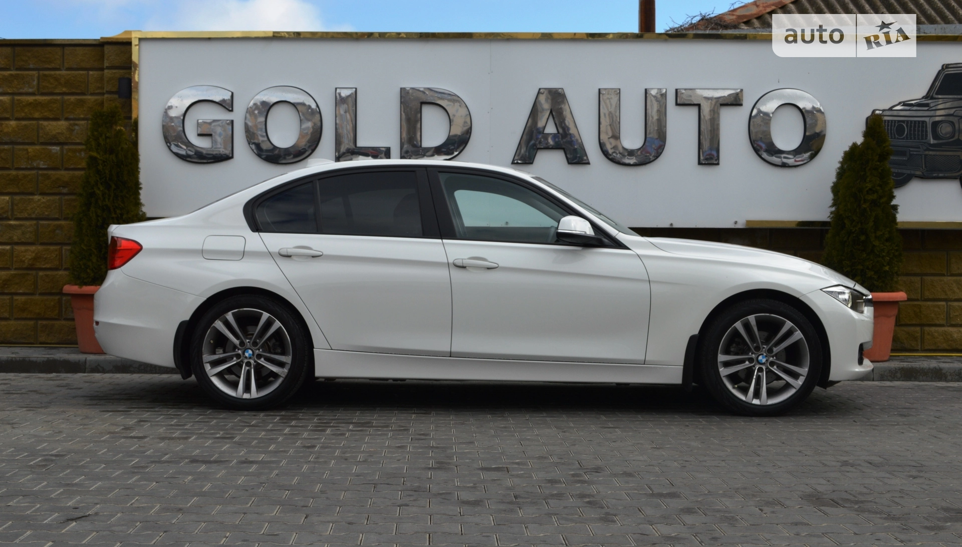 2012 BMW 3er - мініатюра 12