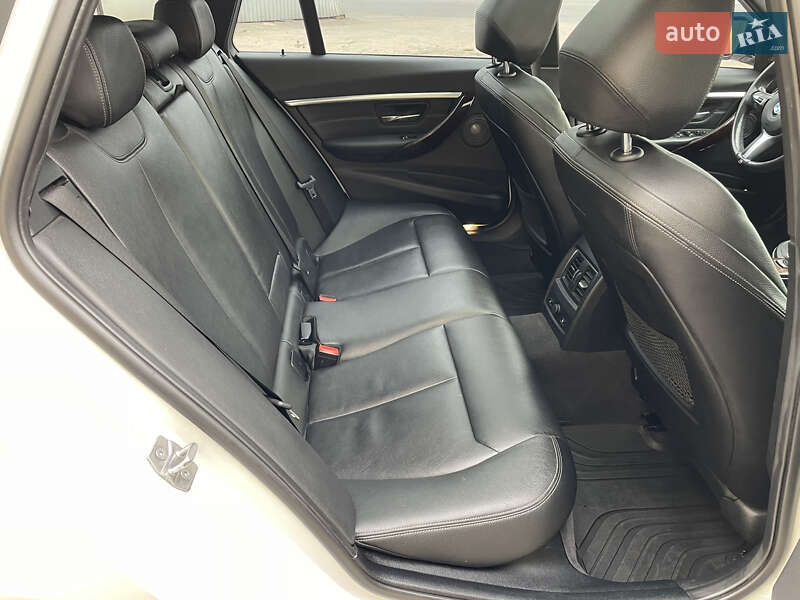 Універсал BMW 3 Series 2015 в Одесі