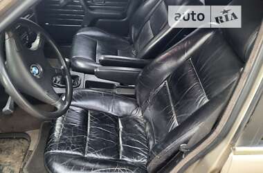 Седан BMW 3 Series 1986 в 
