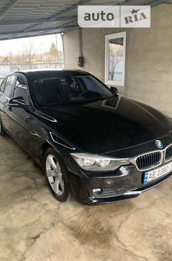 Седан BMW 3 Series 2014 в Кам'янському