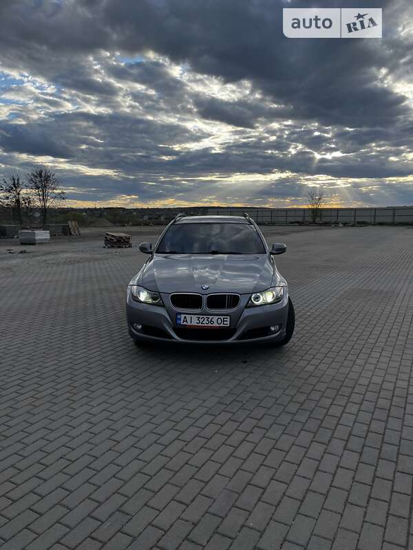 Универсал BMW 3 Series 2010 в Виннице