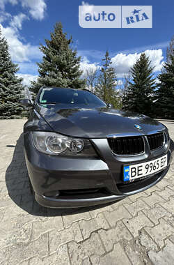 Универсал BMW 3 Series 2007 в Южноукраинске