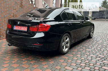 Седан BMW 3 Series 2013 в Дубно