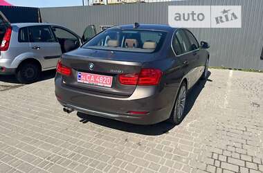 Седан BMW 3 Series 2013 в Дрогобыче