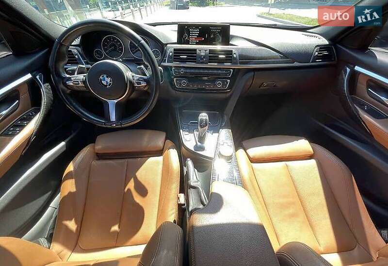 Седан BMW 3 Series 2016 в Киеве