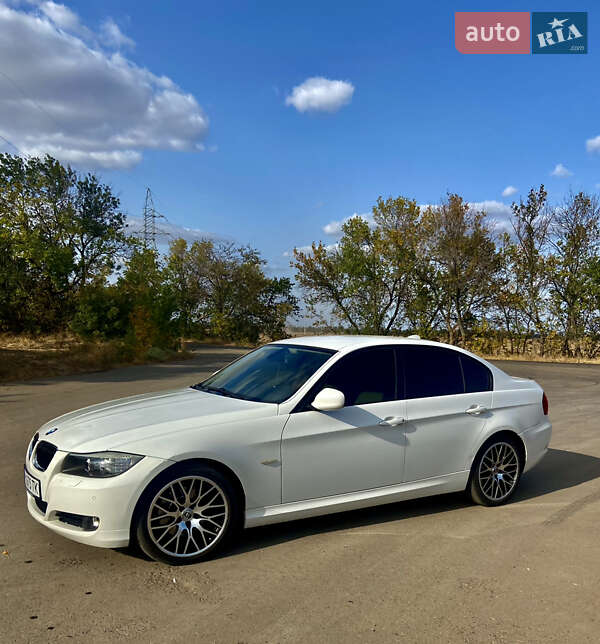 Седан BMW 3 Series 2008 в Одесі