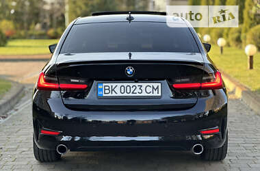 Седан BMW 3 Series 2019 в Ровно