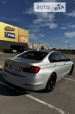 Седан BMW 3 Series 2013 в Ровно