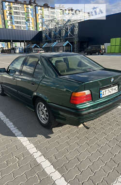 Седан BMW 3 Series 1995 в Івано-Франківську