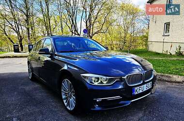 Седан BMW 3 Series 2014 в 