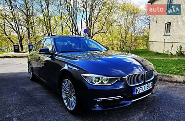 Седан BMW 3 Series 2014 в Львове