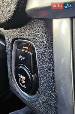 Седан BMW 3 Series 2014 в 