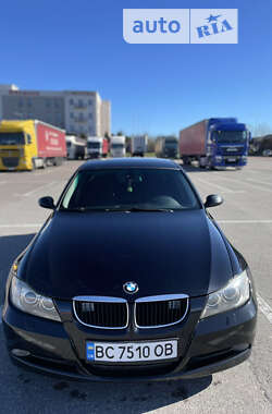 Седан BMW 3 Series 2007 в Львові