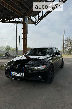 Седан BMW 3 Series 2013 в Білгороді-Дністровському