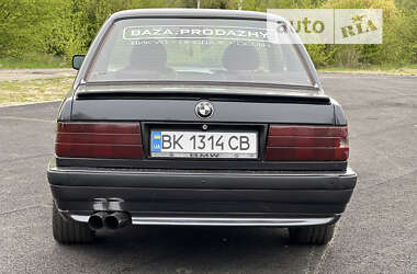Купе BMW 3 Series 1987 в Ровно