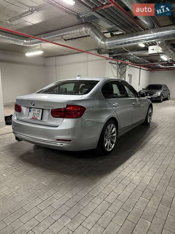 Седан BMW 3 Series 2016 в Дніпрі