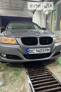 Универсал BMW 3 Series 2010 в Дрогобыче