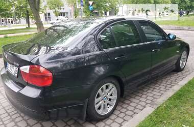 Седан BMW 3 Series 2007 в Львові