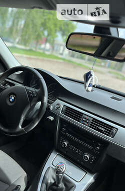 Универсал BMW 3 Series 2009 в Попельне