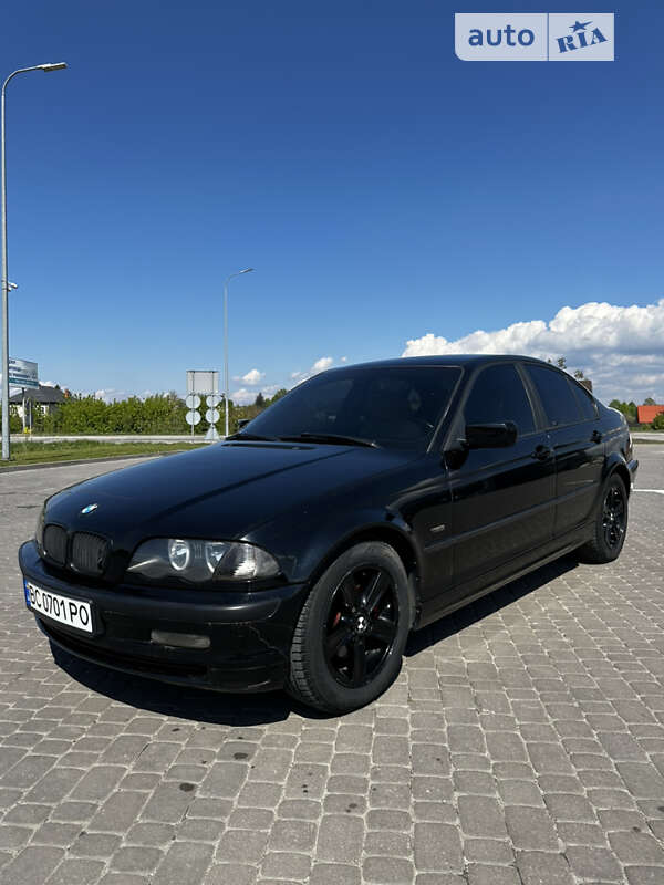 Седан BMW 3 Series 2000 в Городке
